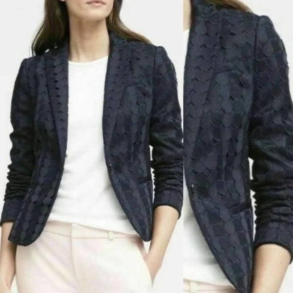 Banana Republic Classic Fit Eyelet Dot Blazer in Navy - Size 6